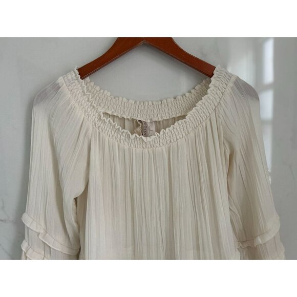 Boho Off-Shoulder Smocked Blouse With Tiered Ruffle Sleeves Ivory White - Picture 3 of 8